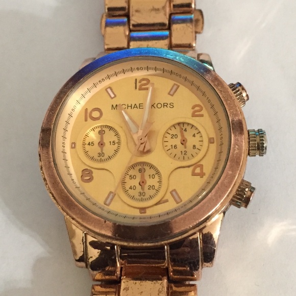 SALE ! Michael Kors Women's Gold Tone Runway Watch